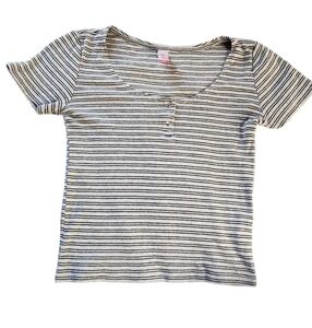 Striped Tee with 3 Snap Buttons